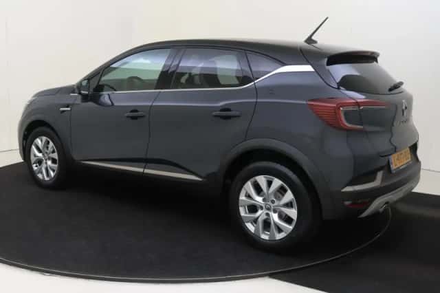 Renault Captur (2021) thumbnail 7