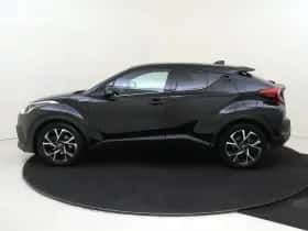 Toyota C-HR (2019) thumbnail 4