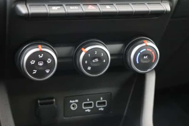 Renault Clio (2021) thumbnail 22