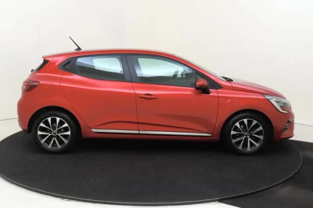 Renault Clio (2021) thumbnail 5