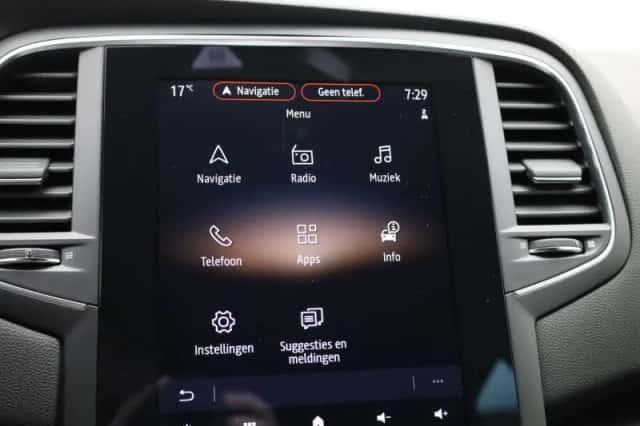 Renault Mégane E-Tech (2023) thumbnail 21