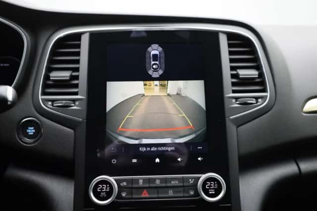 Renault Mégane E-Tech (2023) thumbnail 27