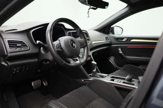 Renault Mégane E-Tech (2023) thumbnail 32