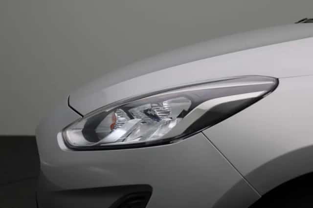 Ford Fiesta (2020) thumbnail 19