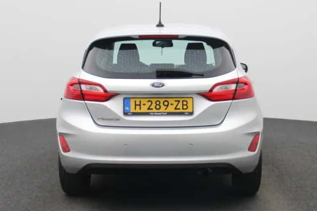 Ford Fiesta (2020) thumbnail 4