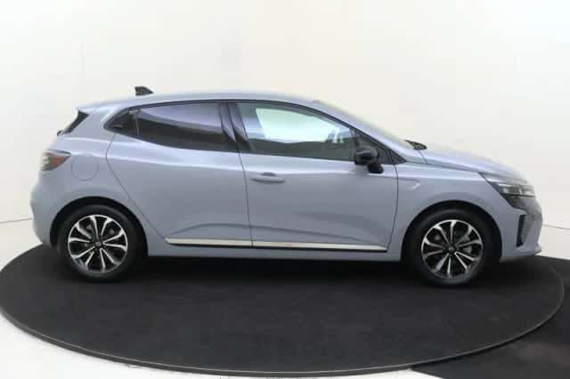 Renault Clio (2025) thumbnail 6