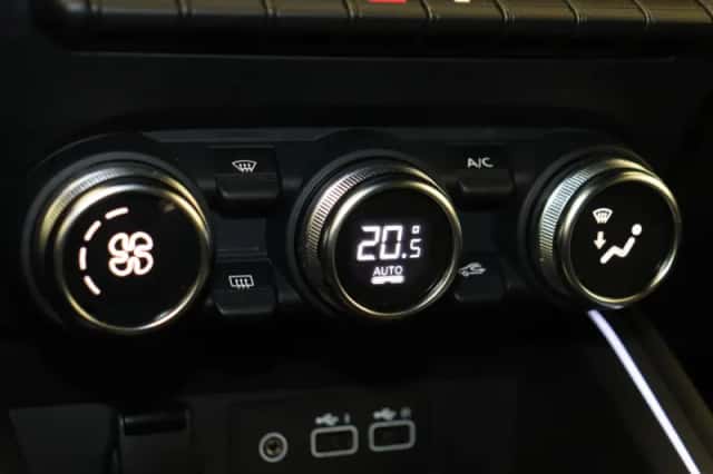 Renault Clio (2025) thumbnail 23