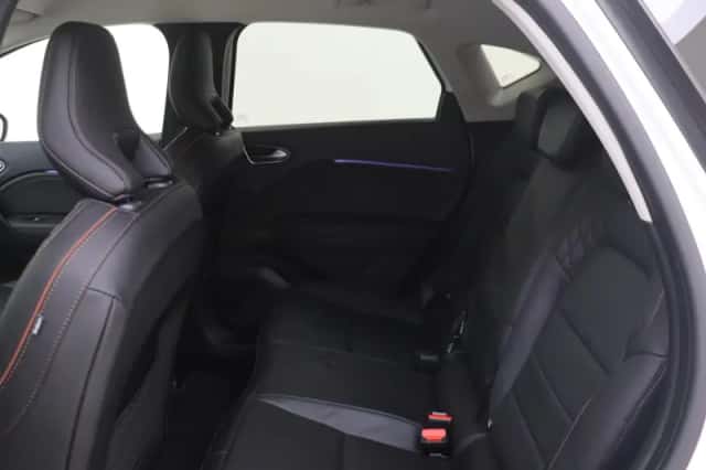 Renault Captur (2021) thumbnail 13