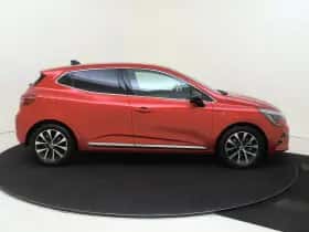 Renault Clio (2023) thumbnail 7