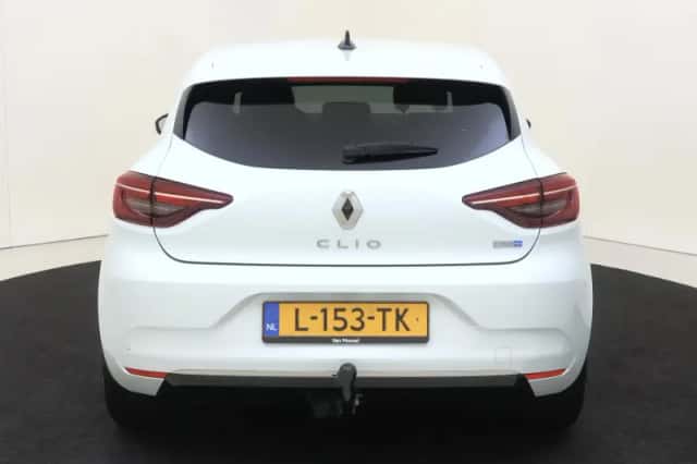 Renault Clio (2021) thumbnail 5