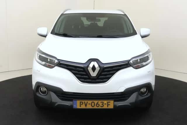 Renault Kadjar (2017) thumbnail 2