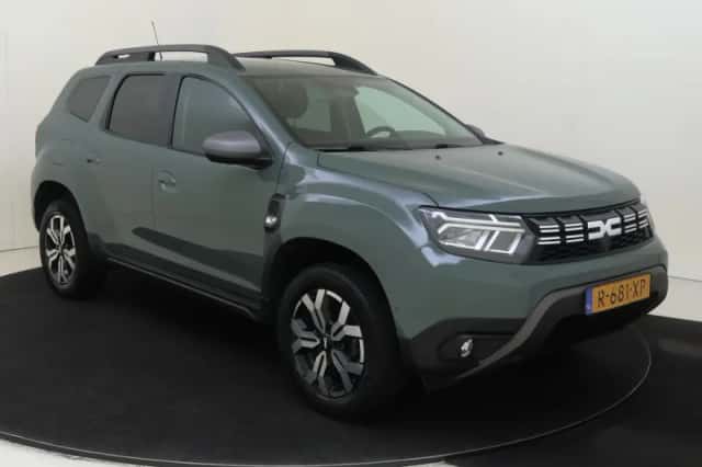 Dacia Duster (2022) thumbnail 3