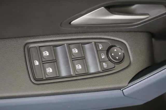 Dacia Duster (2025) thumbnail 27