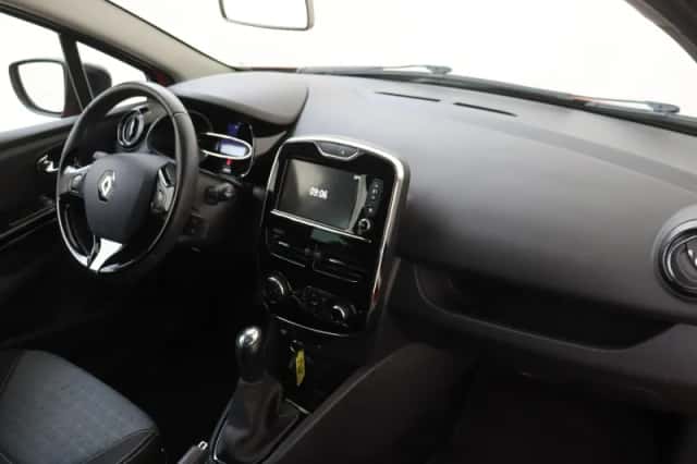 Renault Clio (2014) thumbnail 13