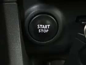 Renault Clio (2014) thumbnail 25