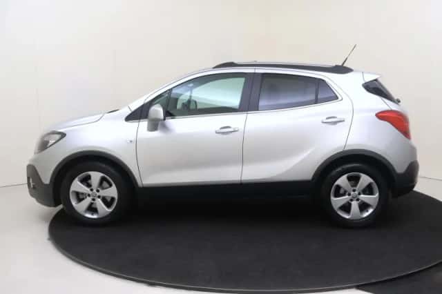 Opel Mokka (2015) thumbnail 4