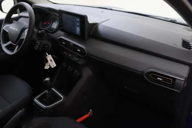 Dacia Sandero Stepway (2025) thumbnail 11