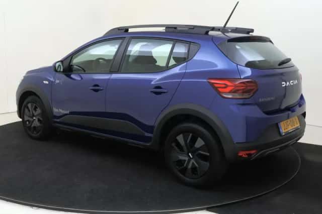 Dacia Sandero Stepway (2025) thumbnail 7