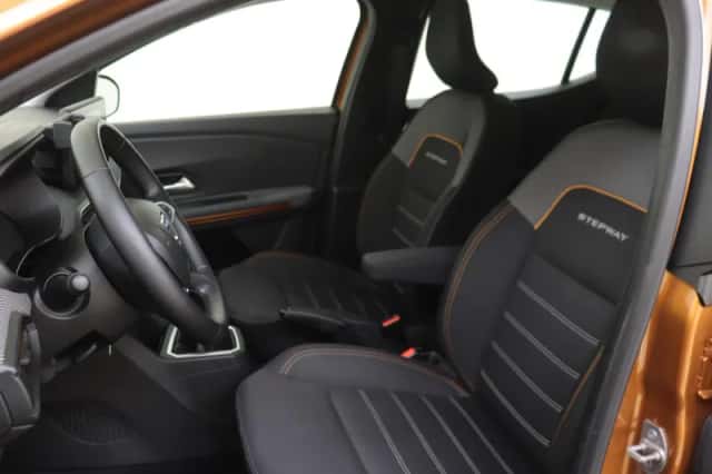 Dacia Sandero Stepway (2021) thumbnail 15