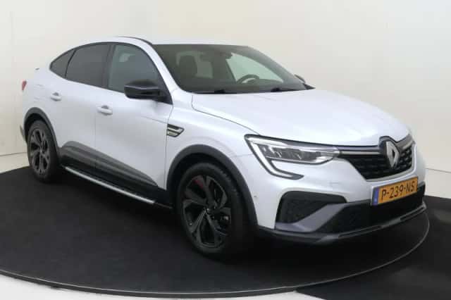Renault Arkana (2022) thumbnail 3