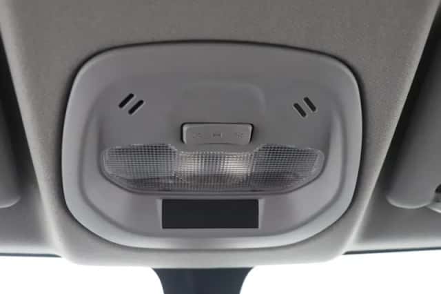 Opel Karl (2017) thumbnail 22