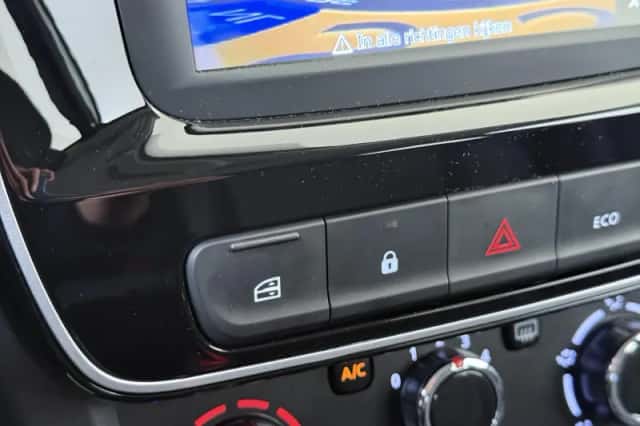 Dacia Spring (2023) thumbnail 24