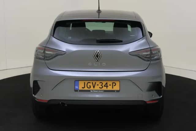 Renault Clio (2025) thumbnail 5