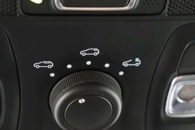 Renault Captur (2021) thumbnail 26