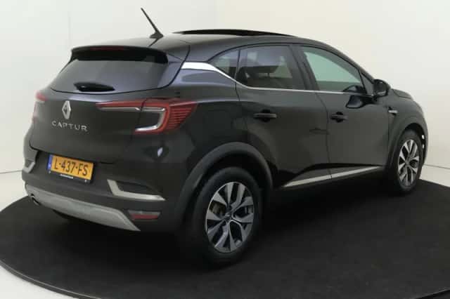 Renault Captur (2021) thumbnail 8