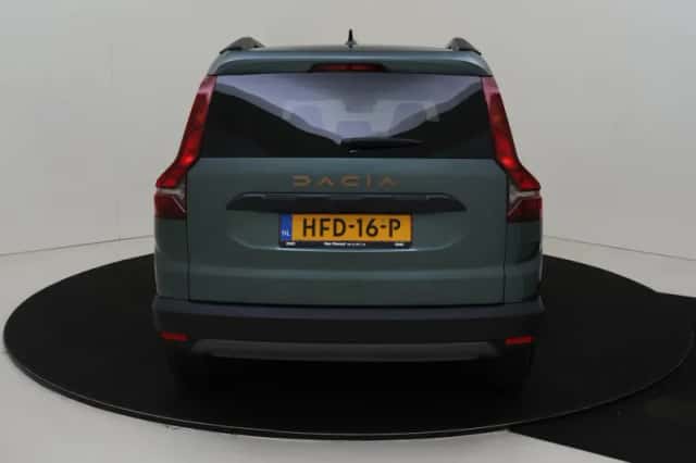 Dacia Jogger (2025) thumbnail 4