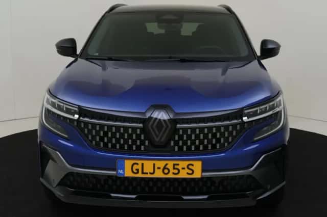 Renault Austral (2024) thumbnail 3