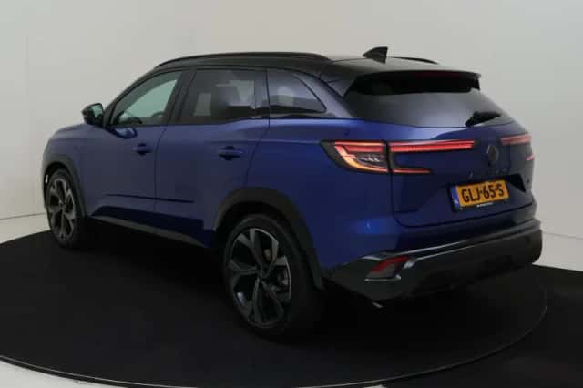 Renault Austral (2024) thumbnail 4