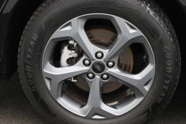 Ford Kuga (2025) thumbnail 17