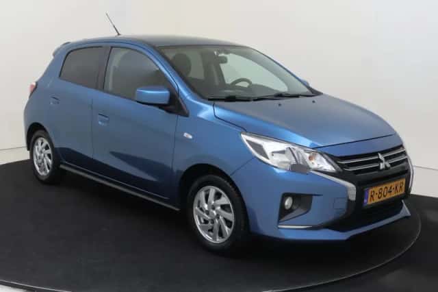 Mitsubishi Space Star (2022) thumbnail 2