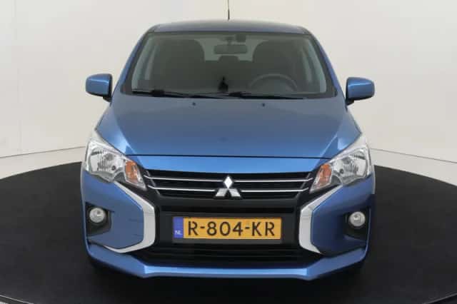 Mitsubishi Space Star (2022) thumbnail 2