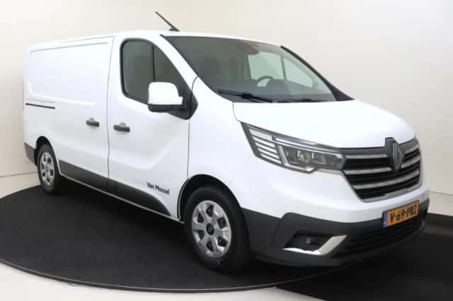 Renault Trafic (2026) thumbnail 3
