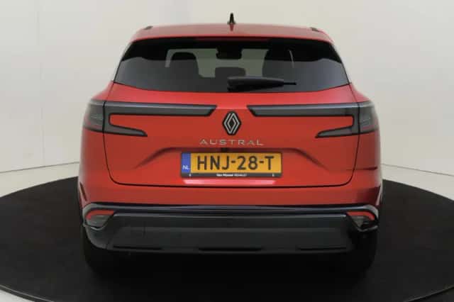 Renault Austral (2025) thumbnail 4