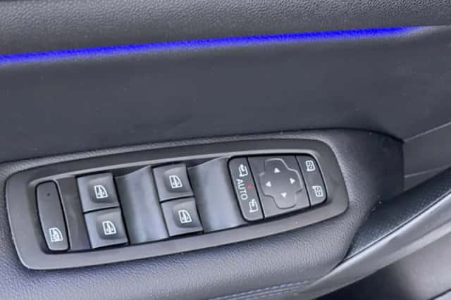 Renault Mégane (2016) thumbnail 28