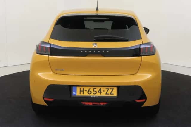 Peugeot 208 (2020) thumbnail 5