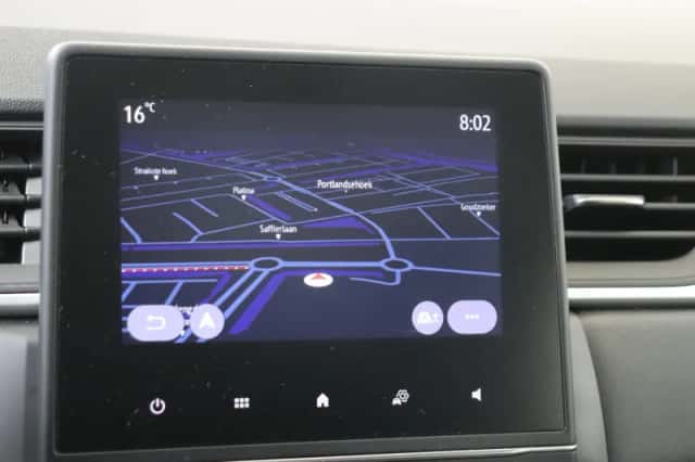 Renault Captur (2023) thumbnail 21