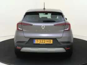 Renault Captur (2023) thumbnail 7