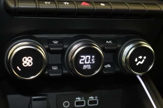 Renault Clio (2025) thumbnail 23