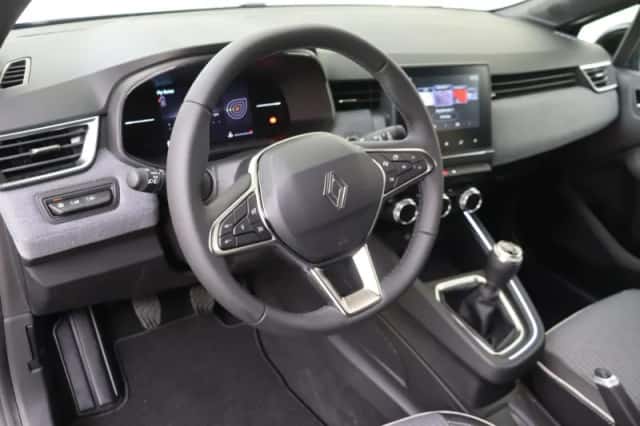Renault Clio (2025) thumbnail 9