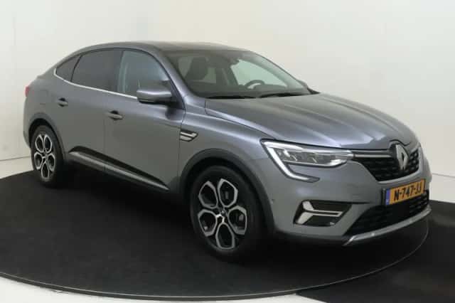 Renault Arkana (2021) thumbnail 3