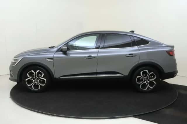 Renault Arkana (2021) thumbnail 4