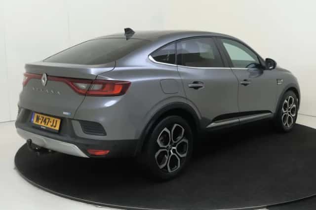 Renault Arkana (2021) thumbnail 8