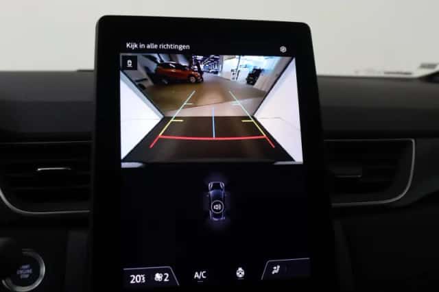 Renault Captur (2025) thumbnail 18