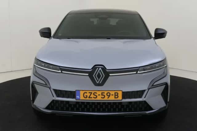 Renault Mégane E-Tech (2025) thumbnail 9