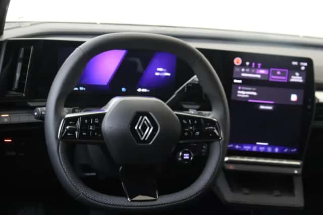 Renault Mégane E-Tech (2025) thumbnail 10