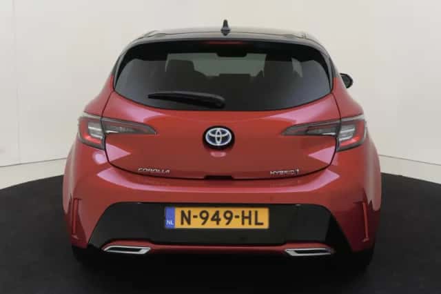 Toyota Corolla (2019) thumbnail 5
